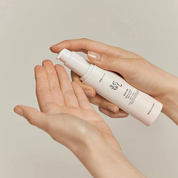 Ginseng Moist Sun Serum SPF SPF 50+ Broad Spectrum