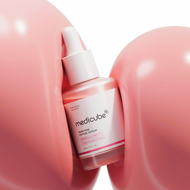 Medicube | PDRN Pink Peptide Glow Serum | Skincare – Moona Store