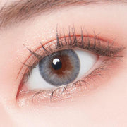 dian gray colour contact lens model one eye display