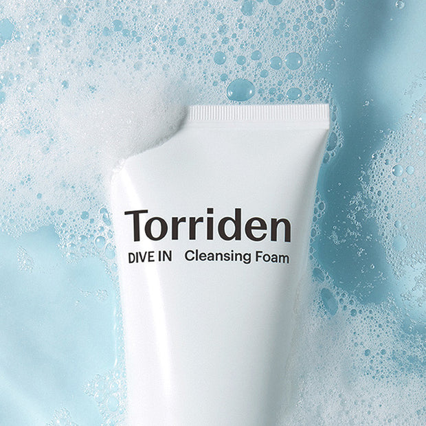 Dive In  Low Molecular Hyaluronic Acid Cleansing Foam